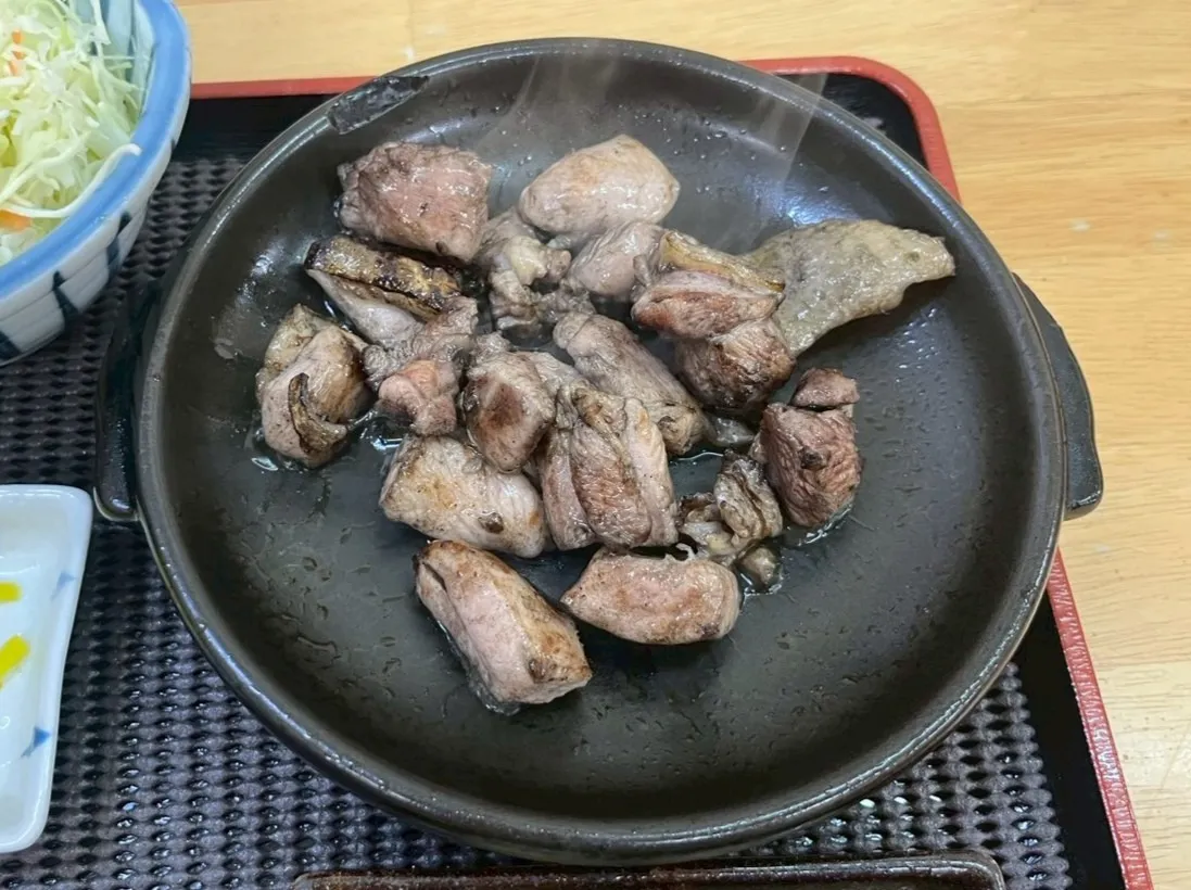 地鶏 炭火焼き